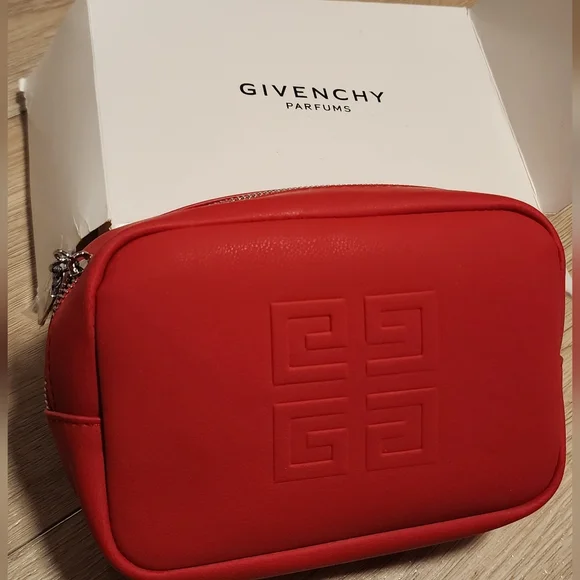 New Givenchy Iconic Logo Red Cosmetic Pouch Zip Clutch Leather Bag New - Picture 5 of 7